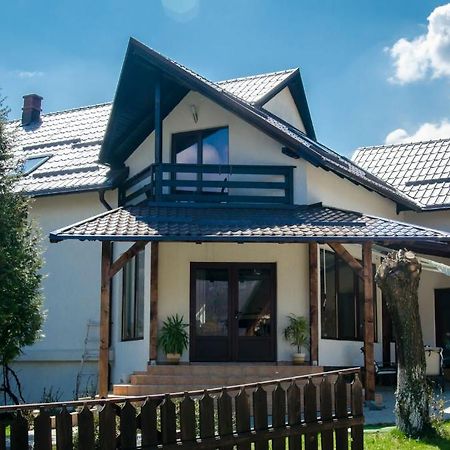 فندق Casa Preto E Branco موغيتْشي دي يوس المظهر الخارجي الصورة